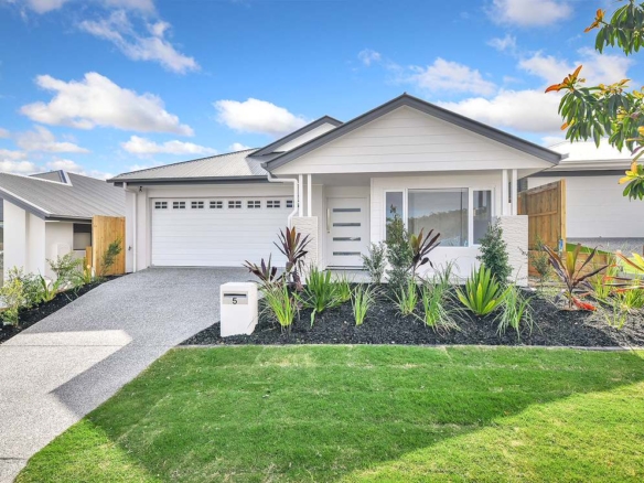 West Rock Estate – White Rock — Lot 1323