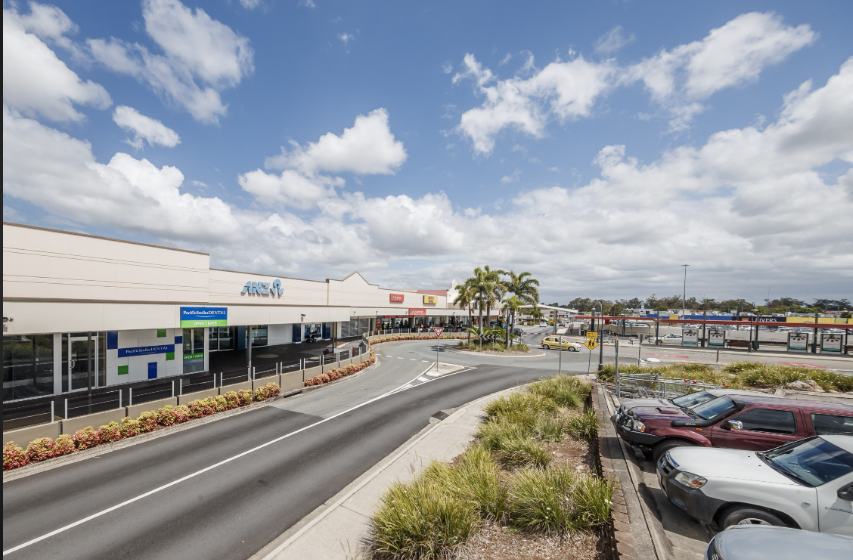 Morayfield — Lot 596