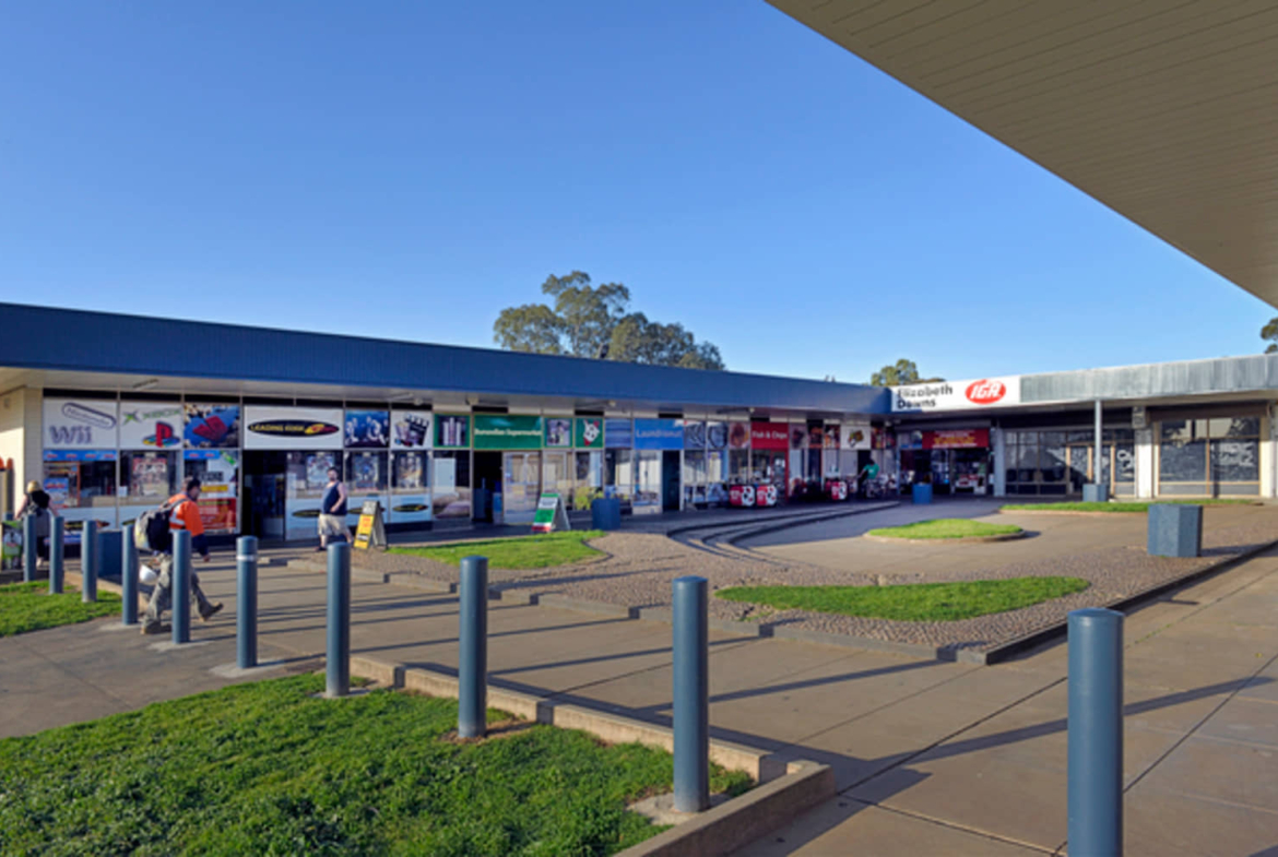 Elizabeth Downs — Lot 50